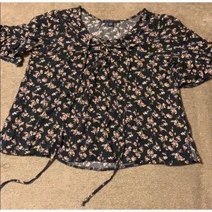 American Eagle Outfitters Floral Blouse
